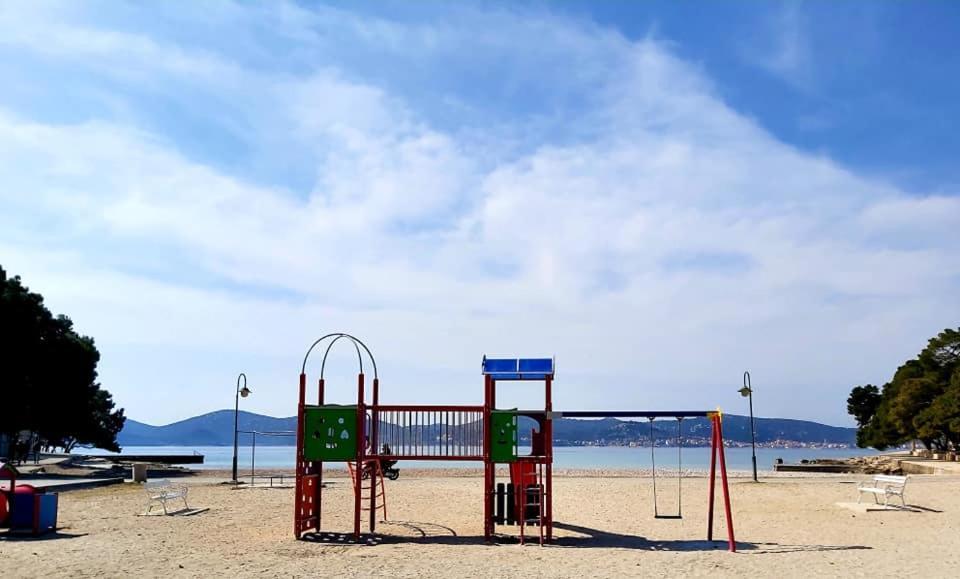 Mobile Home Sole Biograd Na Moru Εξωτερικό φωτογραφία