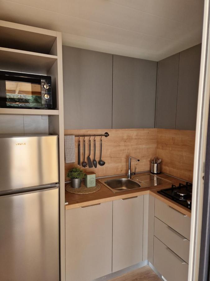 Mobile Home Sole Biograd Na Moru Εξωτερικό φωτογραφία