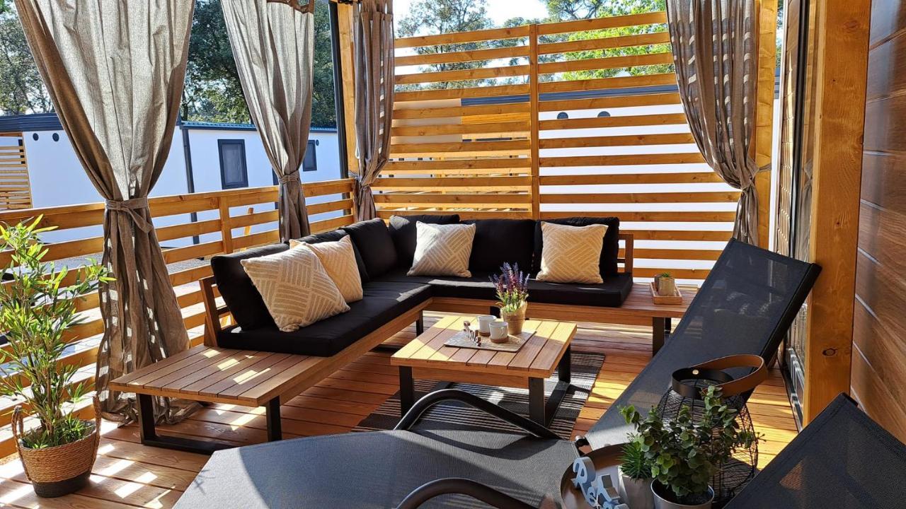 Mobile Home Sole Biograd Na Moru Εξωτερικό φωτογραφία